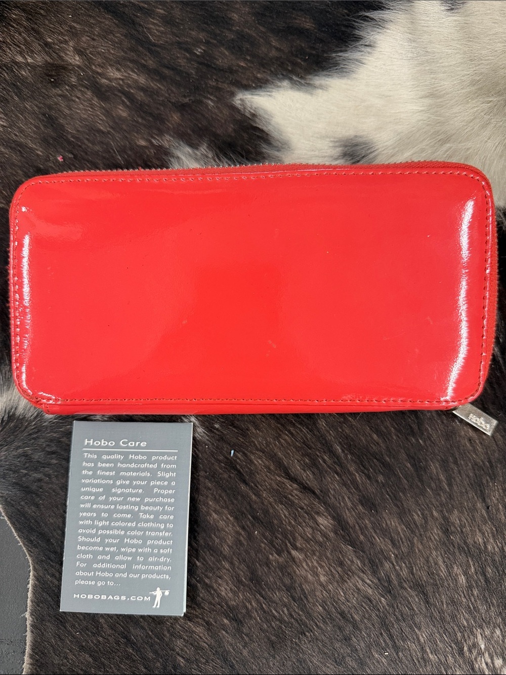 Hobo Patent Leather Zip Wallet in Bright Red